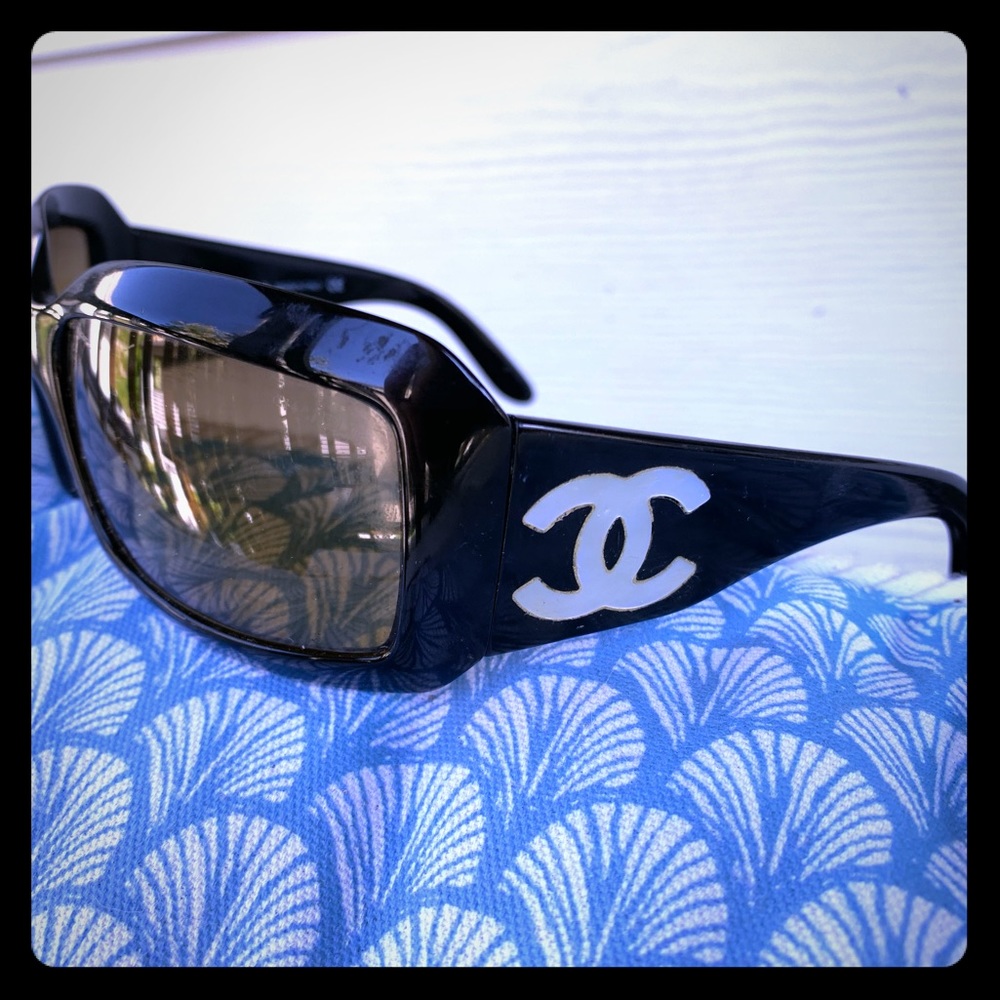 Chanel Black pearl 5076 designer sunglasses